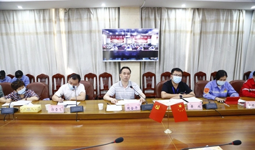 集團召開2020年班組標準化建設檢查和指標進班組現場推進會(圖2) 集團召開2020年班組標準化建設檢查和指標進班組現場推進會(圖2)