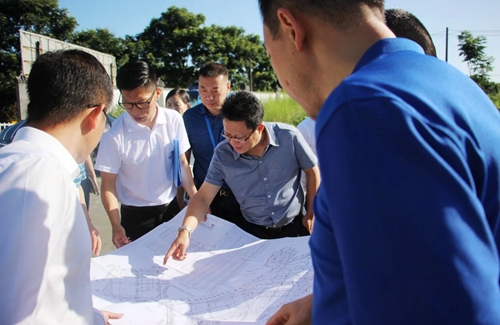 王大真帶隊到金沙酒業現場辦公(圖3) 王大真帶隊到金沙酒業現場辦公(圖3)