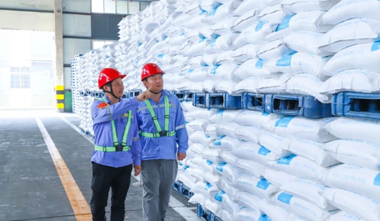 股份公司著力推動產(chǎn)品向多元化高端化發(fā)展(圖1) 股份公司著力推動產(chǎn)品向多元化高端化發(fā)展(圖1)