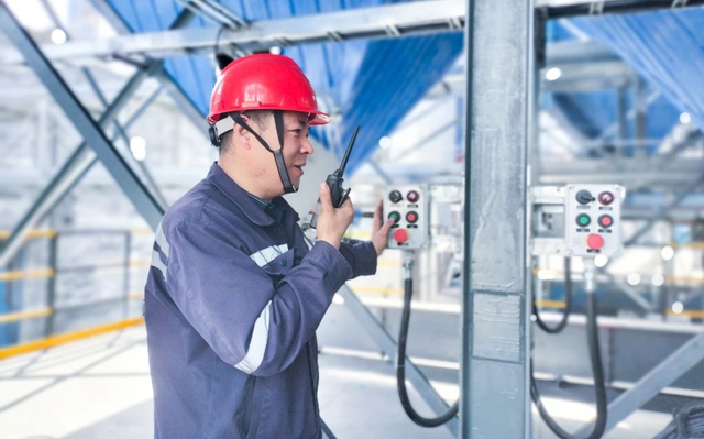 青海宜化2#燃氣三筒窯一次性點火開車成功！(圖1)