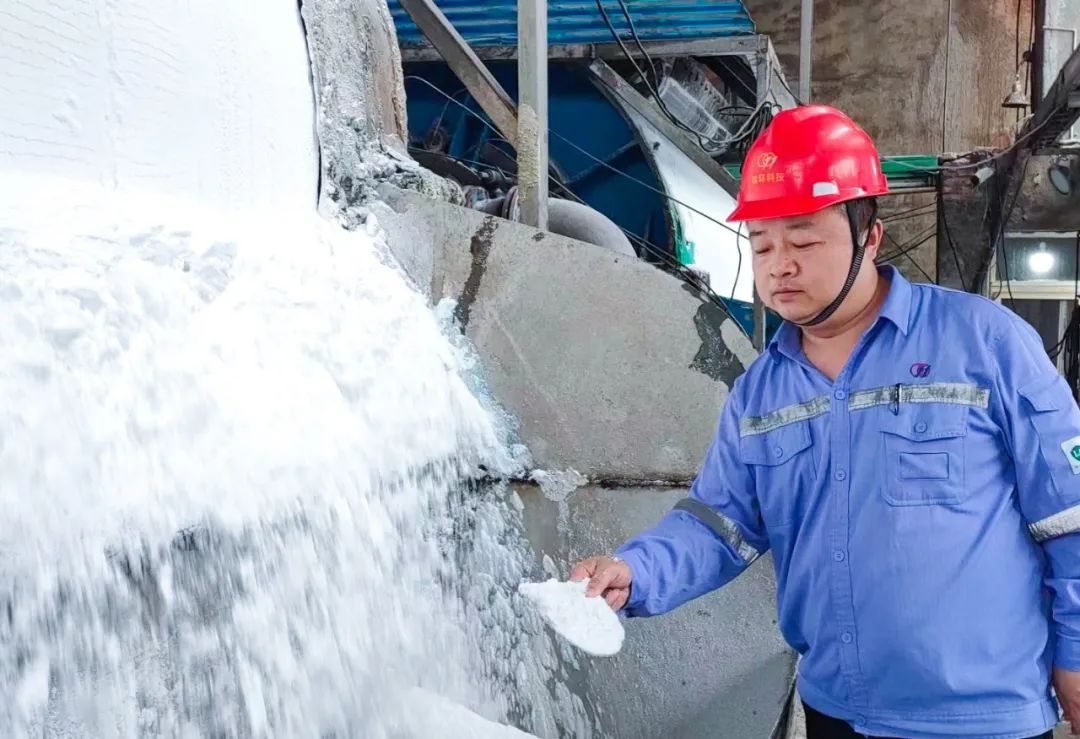 【宜化榜樣】宜化工匠扶濤:不忘初心擔使命,默默堅守盡職責(圖2) 圖片