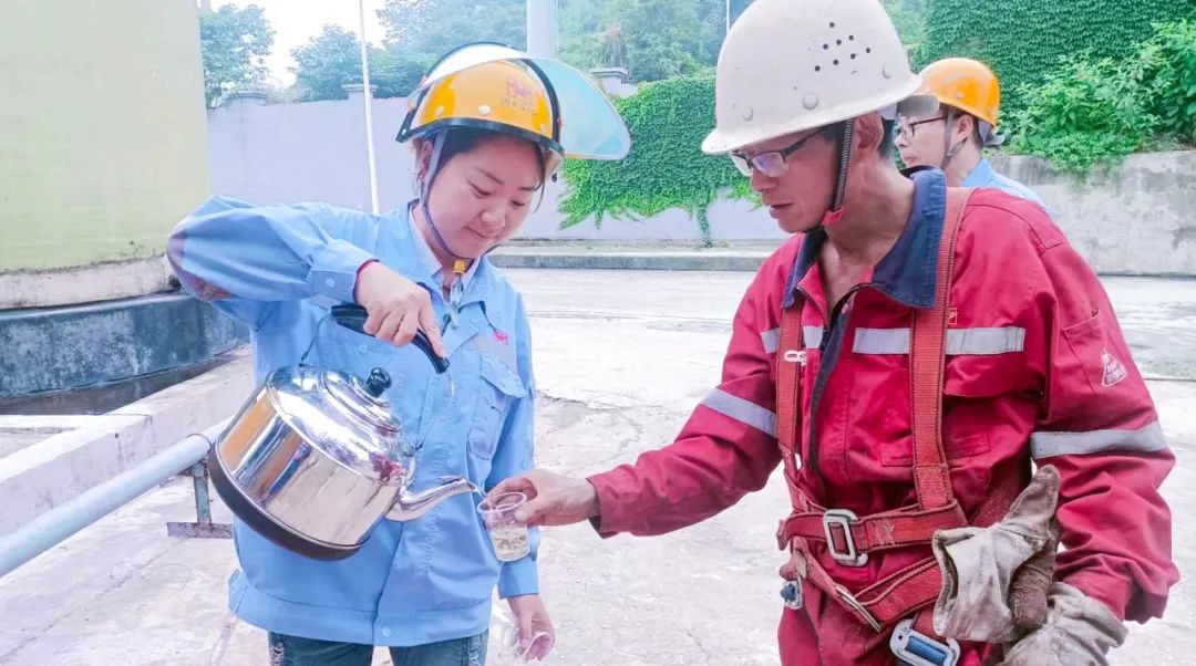 高溫送清涼!情系一線沁人心(圖5) 圖片