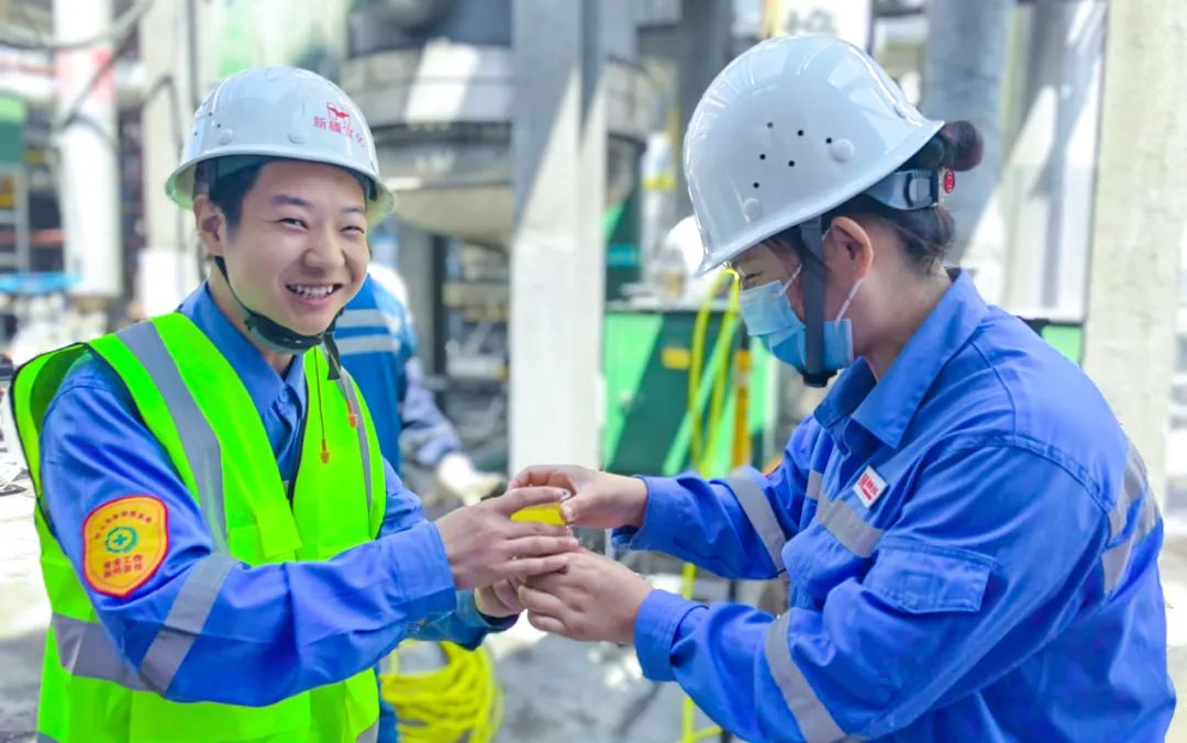 高溫送清涼!情系一線沁人心(圖8) 圖片