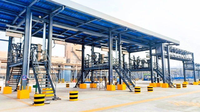 內(nèi)蒙宜化自動(dòng)化灌裝平臺(tái)順利投運(yùn)(圖1) 內(nèi)蒙宜化自動(dòng)化灌裝平臺(tái)順利投運(yùn)(圖1)