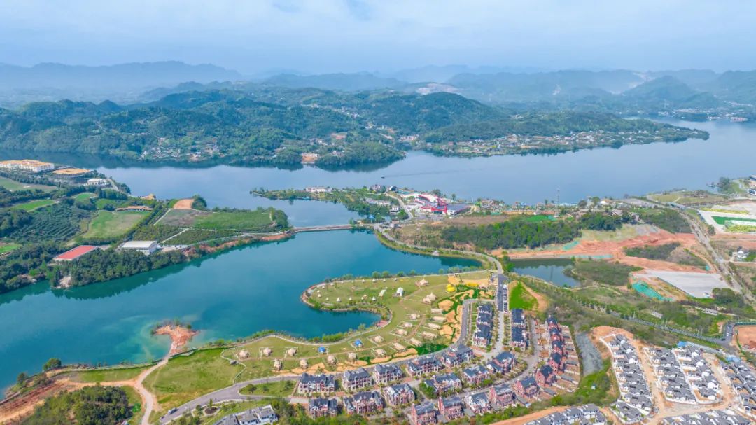 奮進(jìn)新宜化綻放YOUNG力量！集團(tuán)團(tuán)委組織青年大學(xué)生開(kāi)展團(tuán)建活動(dòng)(圖4)