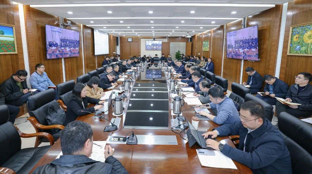 集團召開黨委（擴大）會議 部署開展深入貫徹中央八項規(guī)定精神學習教育