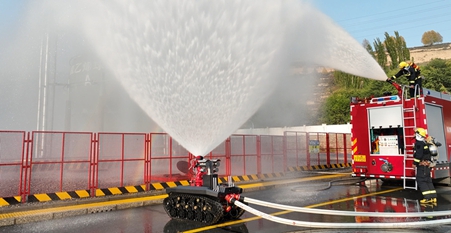 青海宜化創(chuàng)新人機(jī)協(xié)同實(shí)戰(zhàn)演練筑牢安全生產(chǎn)防線(圖1)