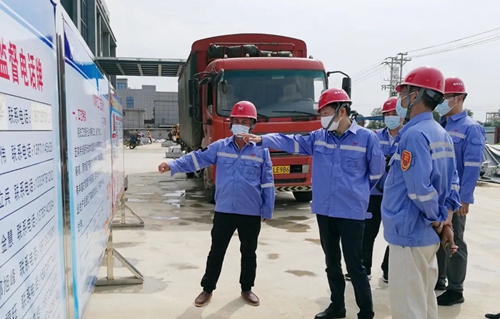 吳正新到TMP、TPO項目及松滋肥業(yè)新項目現(xiàn)場檢查指導(dǎo)工作