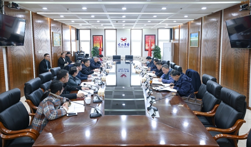 宜昌市國資委黨委書記、主任黃智華一行到宜化集團調研